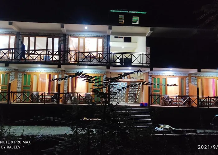 Hotel O Kamal Guest House Tirthan Banjar