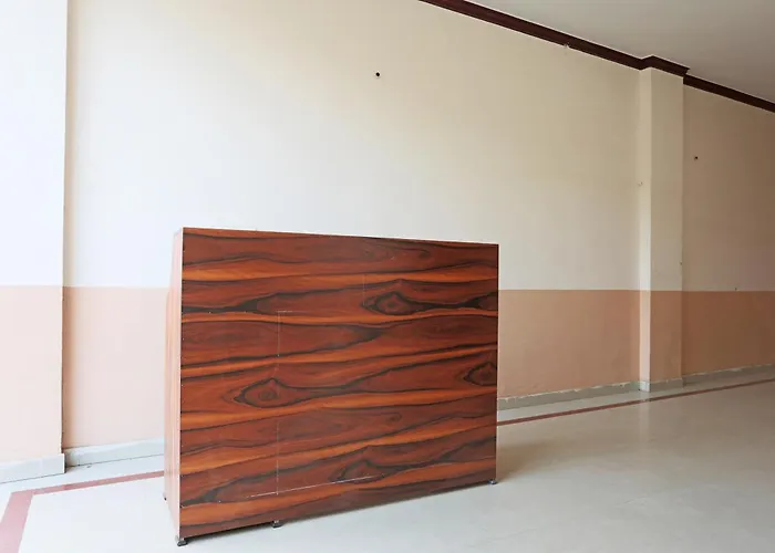 Hotel O Surprise Farm House Aligarh