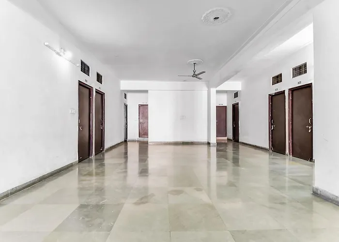 Spot On Unique Residency Hotel Udaipur