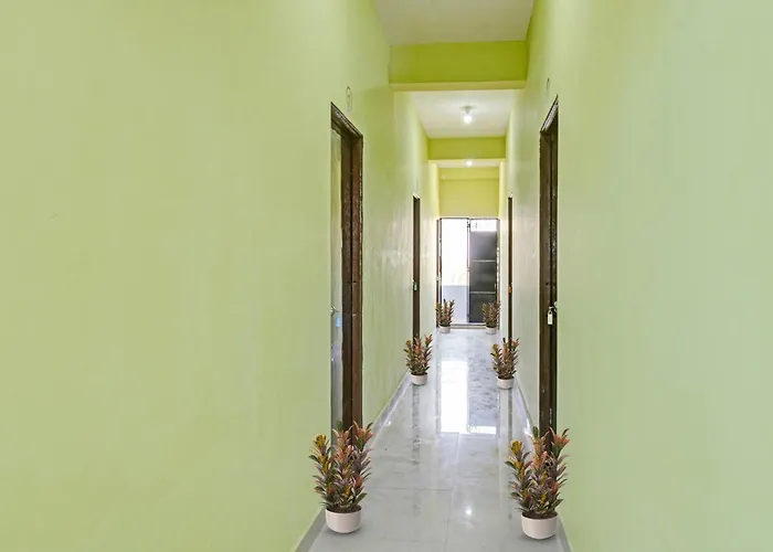 Hotel O Manjiri Restaurant & Lodging Nagpur