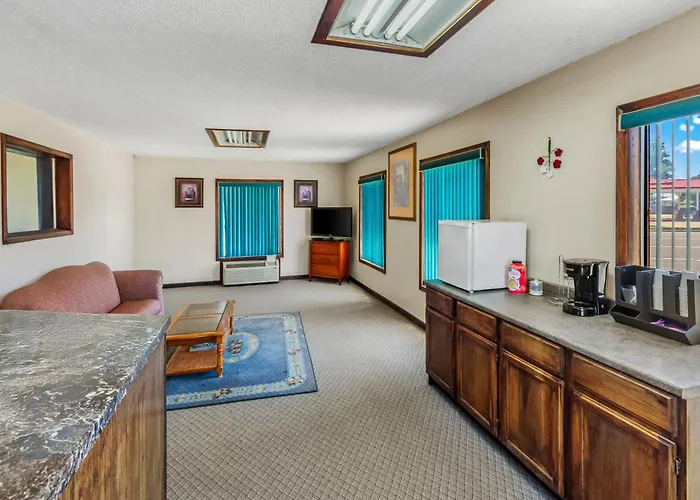 Rodeway Inn Post