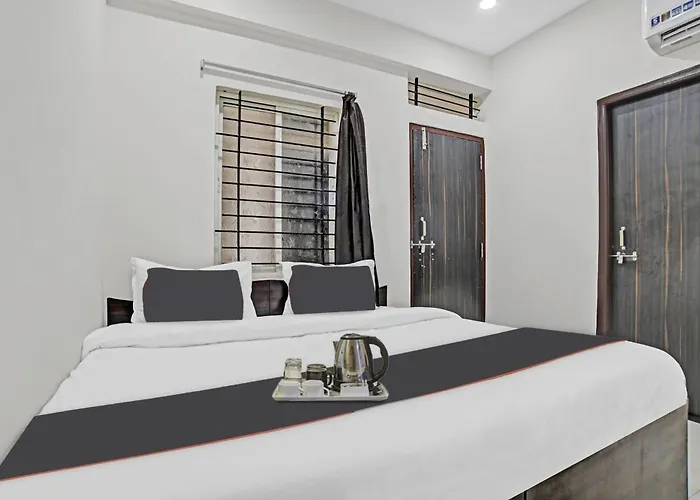 Hotel Dream Palace Indore