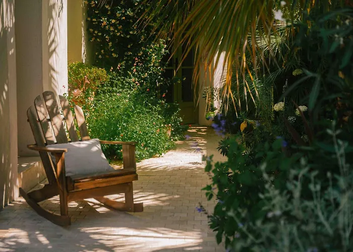 Hotel Marcelle en Camargue à Aigues-Mortes