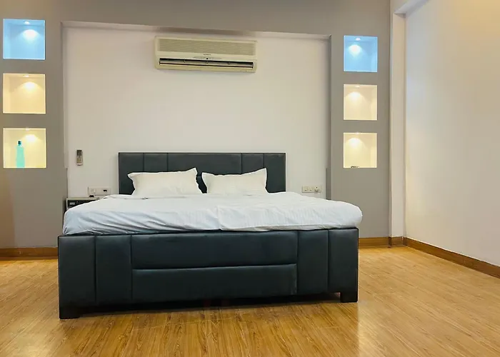 Hotel O The Majestic Residency Gurgaon