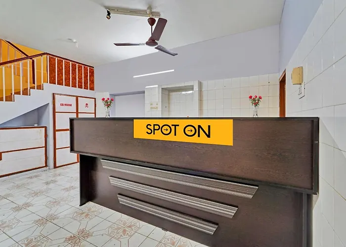 Spot On Sri Sakthi Guest House Villupuram