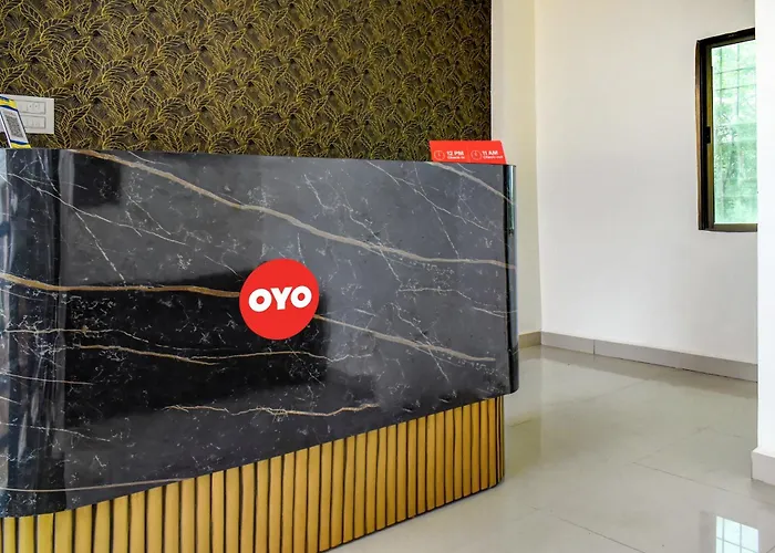 Hotel O Titanic Bhilai