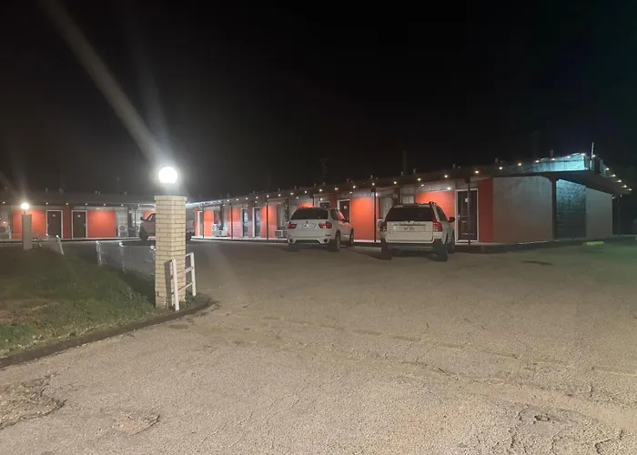 Holiday Host Motel & Rv Park Sonora