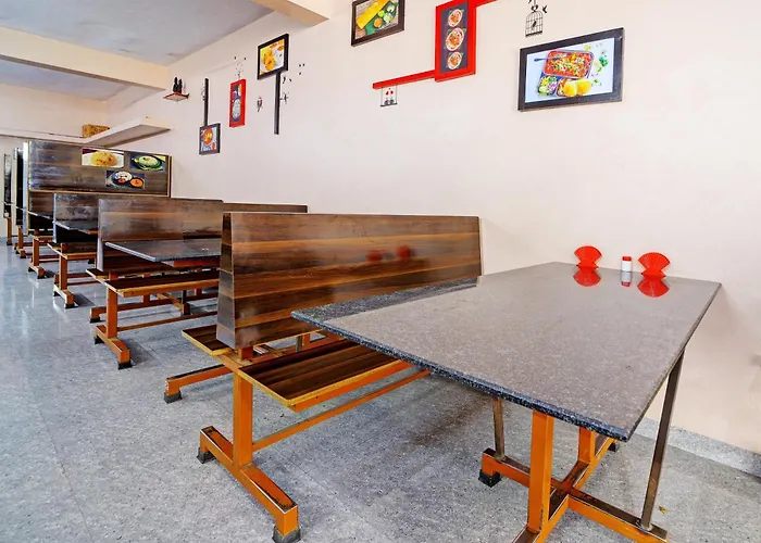 Hotel O Carnival Chhatrapati Sambhajinagar