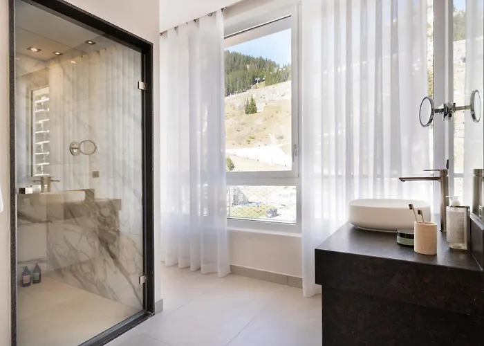 Mgm Hotels & Residences - Hotel Alhena Flaine