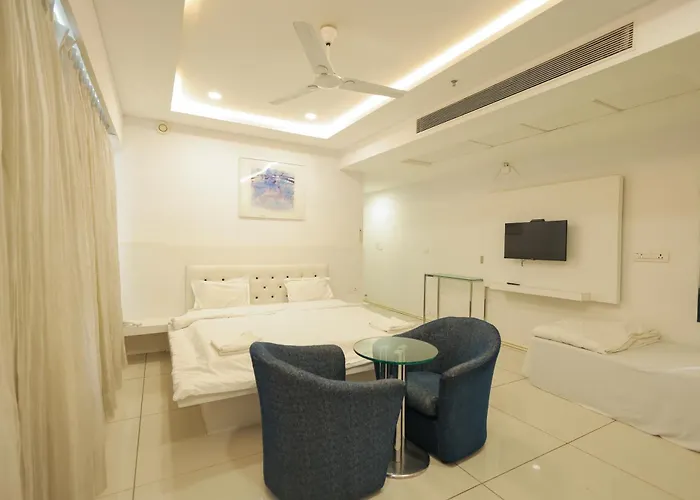 The Grand Monarch Hotel, Ujjain