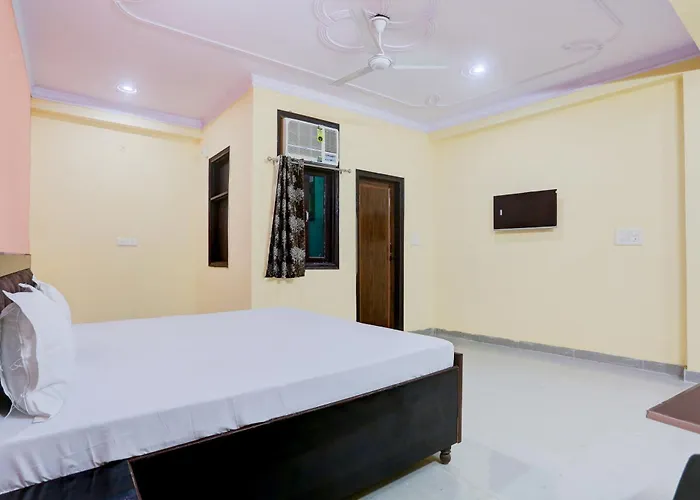 Hotel Tree New Delhi