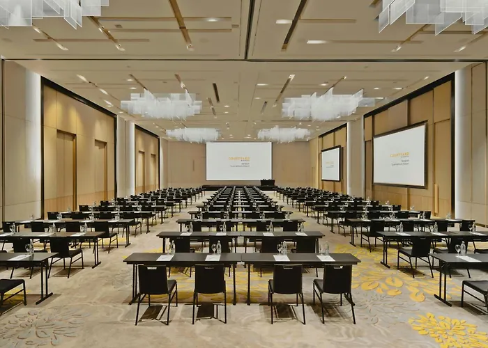 Courtyard By Marriott Bangkok Suvarnabhumi Airport