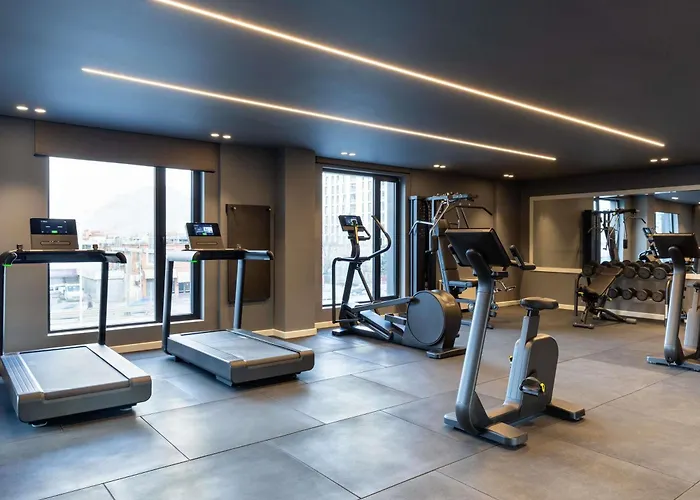Mercure Tirana