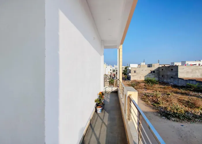 Hotel O Kanha Jaipur