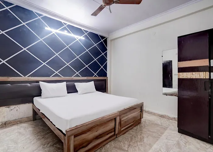 Hotel O 82304 Hotel Travel Inn New Delhi