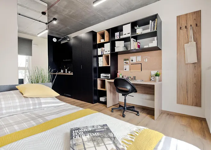 Shed Living Krakow Aparthotel