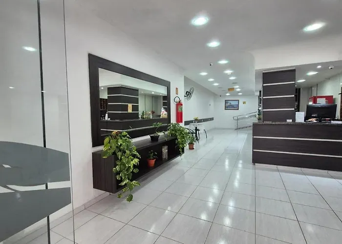 Hotel Manoá Poa - Ambiente simples, acolhedor, equipe atenciosa e localização estratégica no centro de Poa, próx a UFRGS, rodoviária e a Santa Casa Porto Alegre