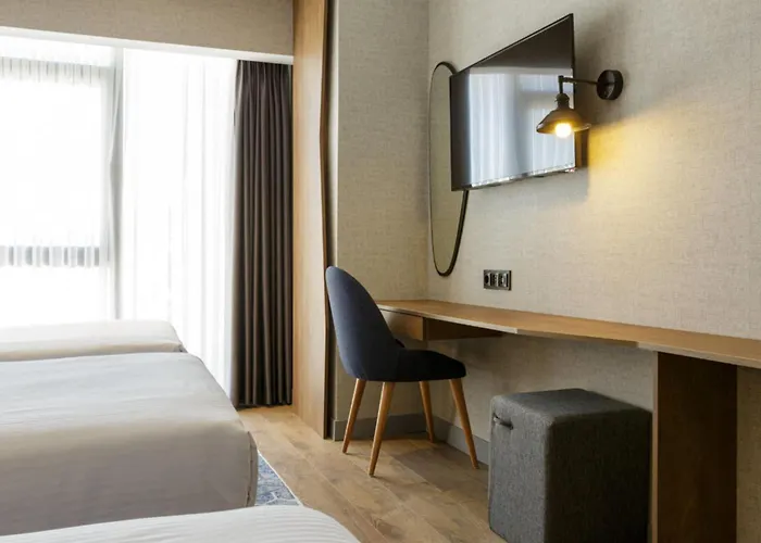 Ramada Encore By Wyndham Istanbul Arnavutkoy