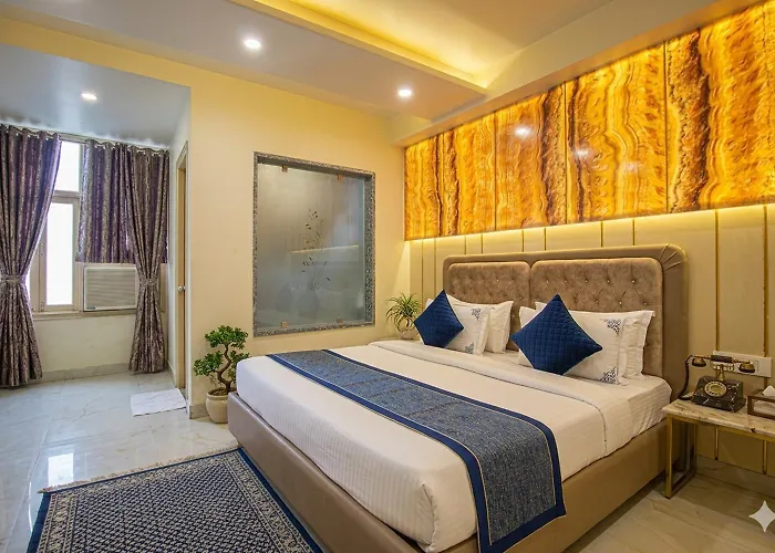 Hotel Klick International - 2 Min Walking From New Delhi Railway Station