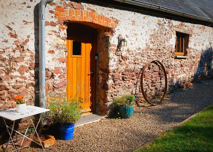 The Old Cowshed - B And B Pembroke