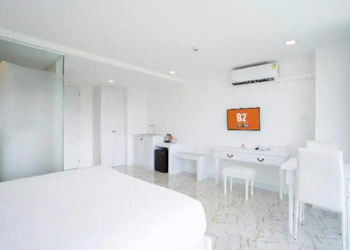 B2 Phuket Premier Hotel