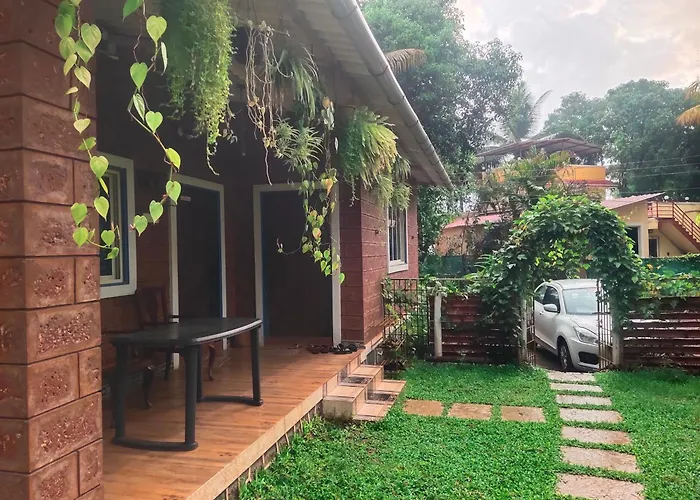 Shivai Holiday Home Alibag