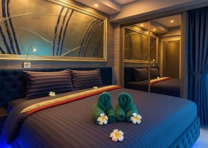 The Globe Hotel, Bar & Restaurant Pattaya