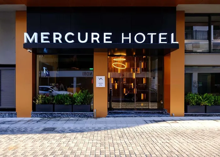 Mercure Larnaca Finikoudes Beach