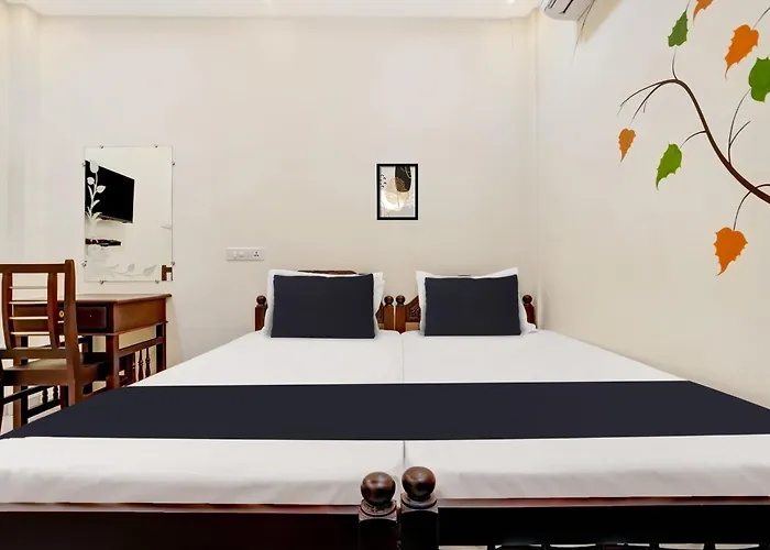 Hotel O Pulari Backwater & Rooms Kovalam