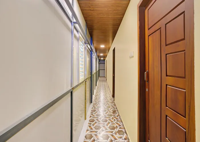 Hotel O Pulari Backwater & Rooms Kovalam