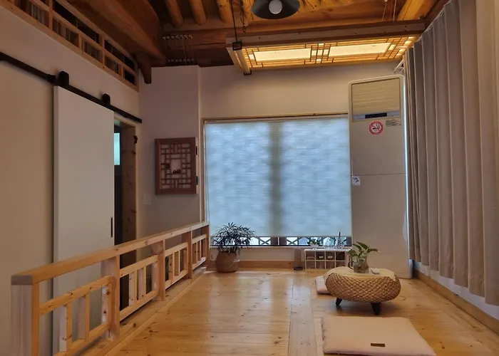 Naru Hanok Stay Jeonju