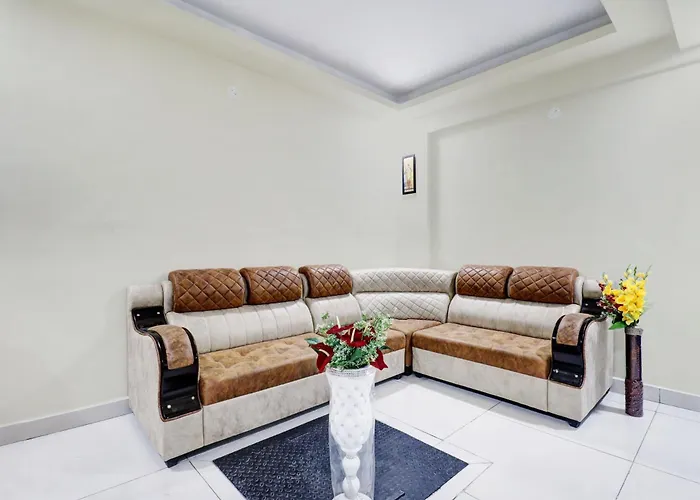 Hotel O Sri Harshitha Grand Near Zudio - Star Bazaar, Kundalhalli Gate Bangalore