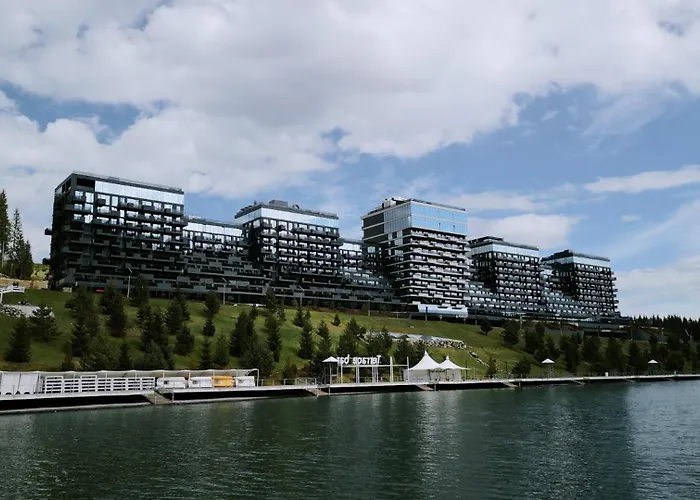 Glacier Premium Apartments Буковель