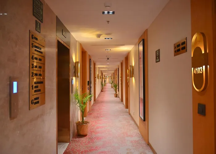 Ramada By Wyndham Gorakhpur Gorakhnath Mandir Road Hotel