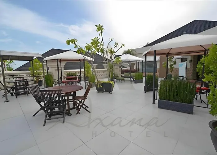 The Axana Hotel Padang 