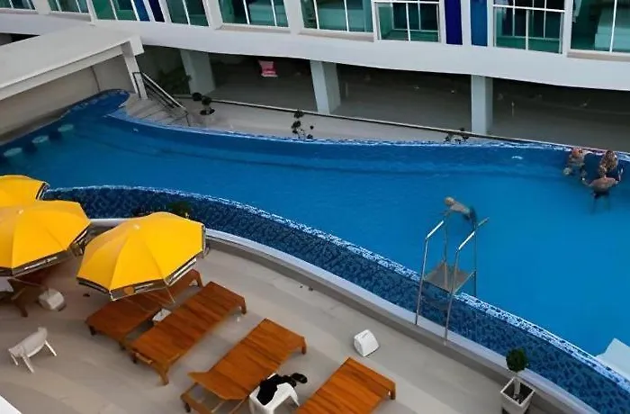 R-Con Blue Ocean Hotel Pattaya