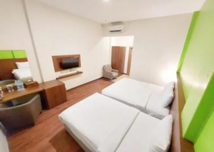 Oyo 987 Hotel Bina Darma Palembang