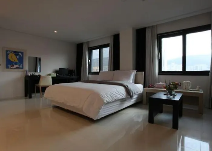 Yuwon Hotel Seoul