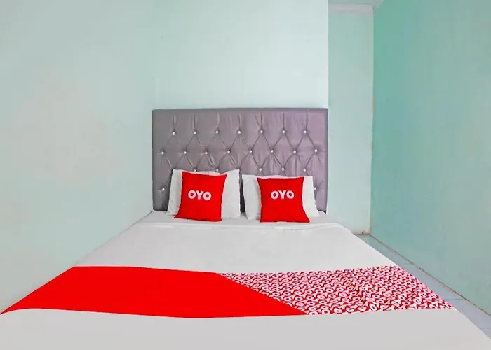 Hotel O Puri Dennis Medan