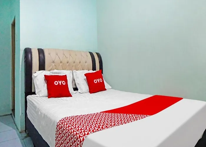 Hotel O Puri Dennis Medan