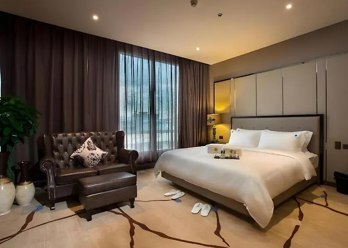 Lotus Blu Hotel Legazpi