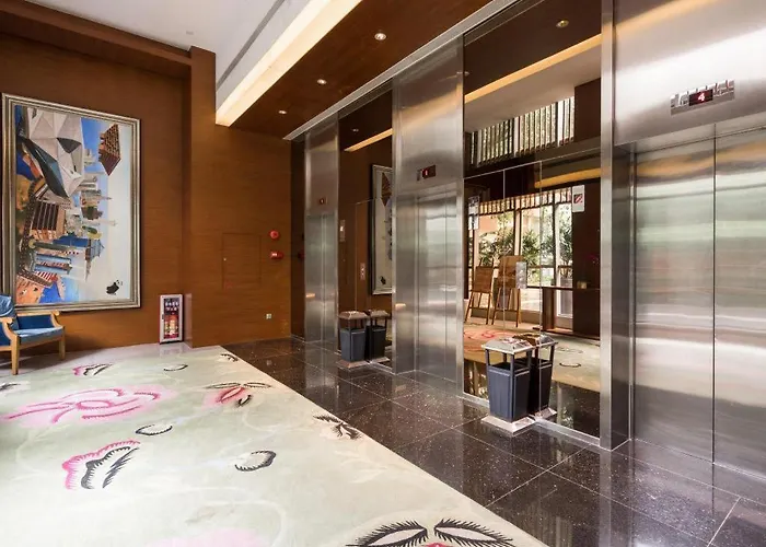 Guangzhou Carat Hotel