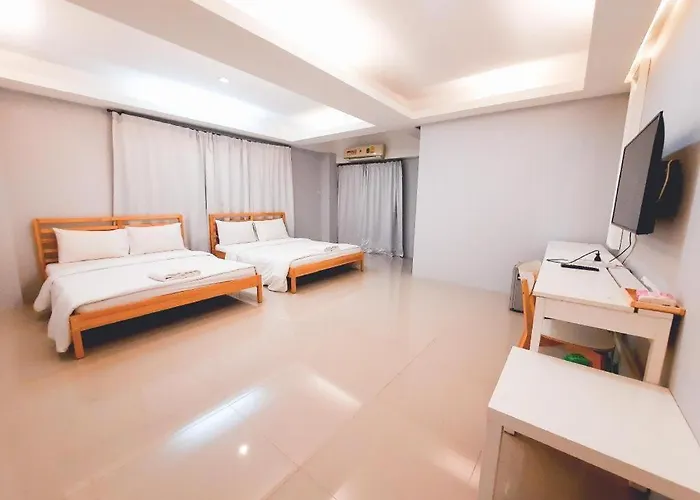 Your Place Hotel กรุงเทพมหานคร