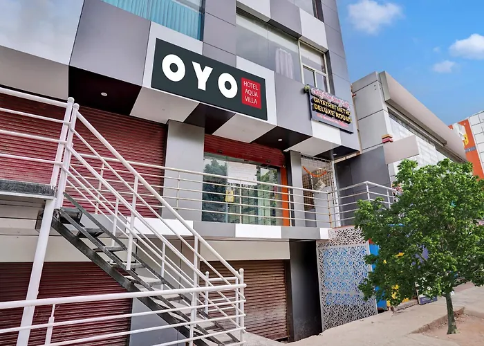 Hotel O Gayathri Metro Deluxe Bangalore