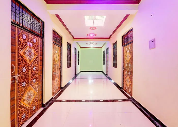 Hotel O Mandakini Galaxy Hotel Kanpur
