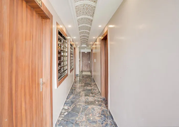 Hotel O Akshardham Palace Inn Prayagraj