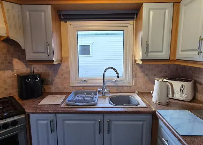 Mollies Den 2 8 Berth 3 Bedrooms The Grange Holiday Park Ingoldmells
