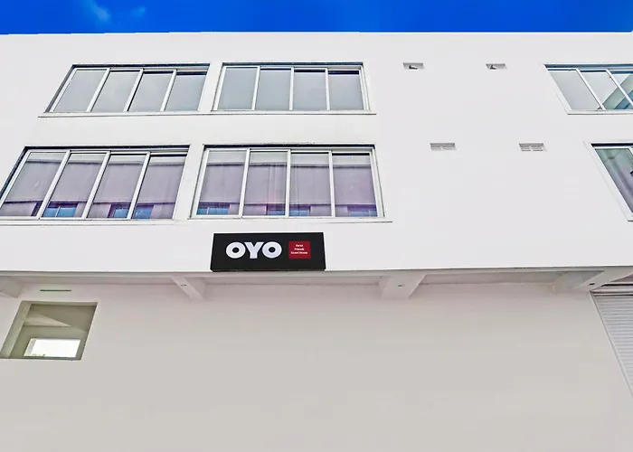 Hotel O Galaxy Surat