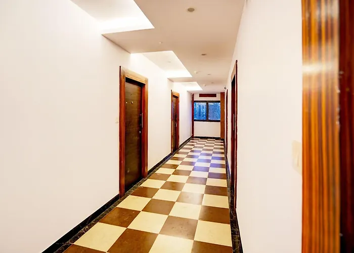 Hotel O Raj Gharana Udaipur