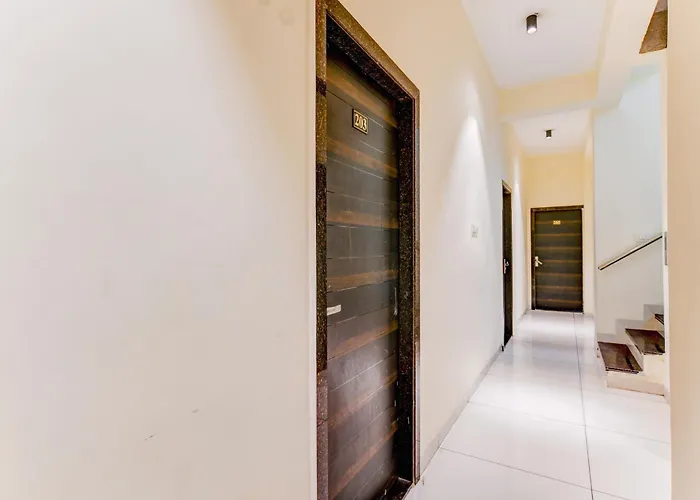 Hotel O Shree Golden Wing Palace Indore